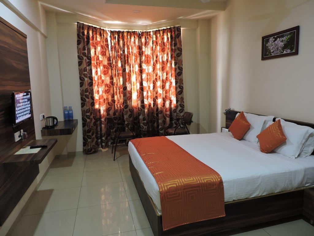 Hotel Sangam Regency Ratnāgiri Zimmer foto