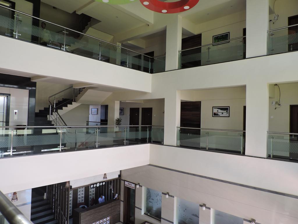 Hotel Sangam Regency Ratnāgiri Exterior foto